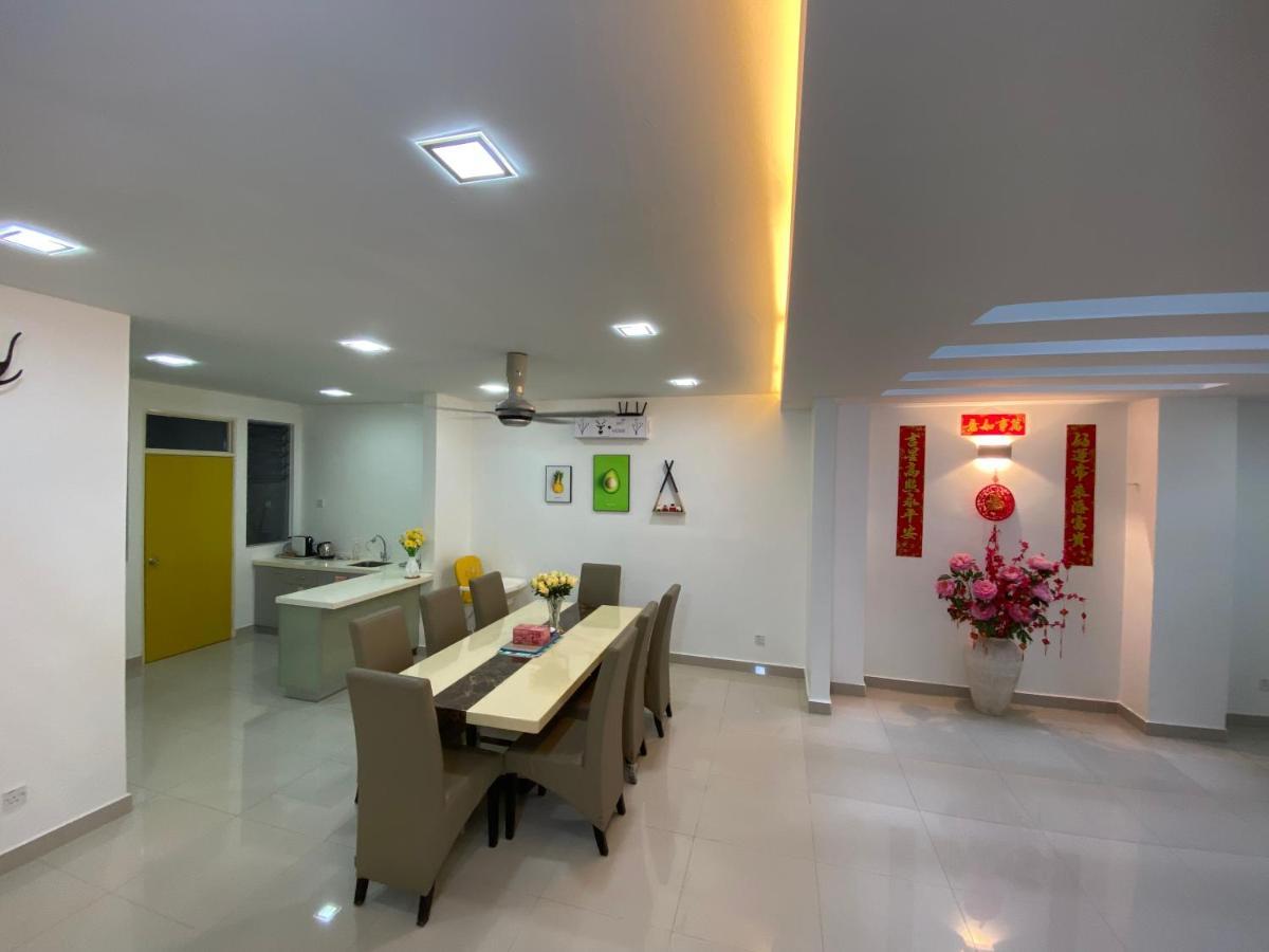 Entire Residential Home•Jia Residences Bkt Serdang沙登温暖的家 سيري كيمبانغان المظهر الخارجي الصورة